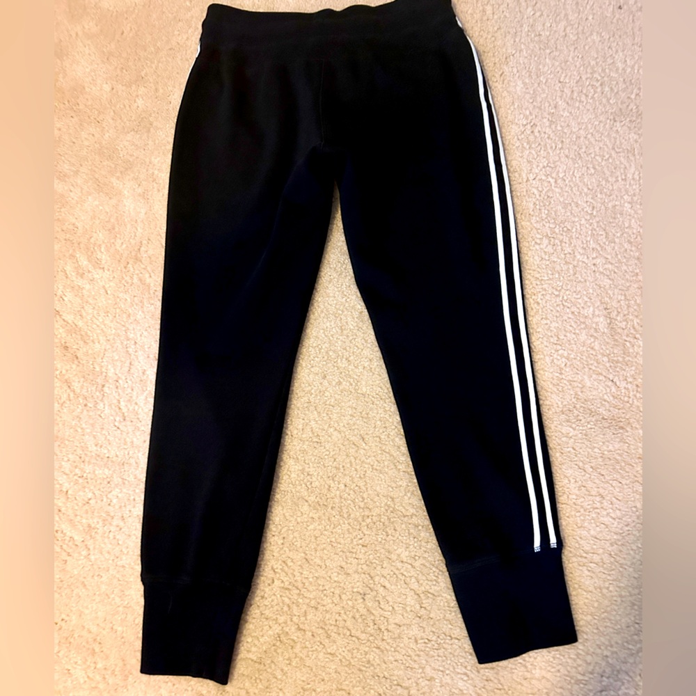 Women’s Reebok Sweatpants - Picture 6 of 7